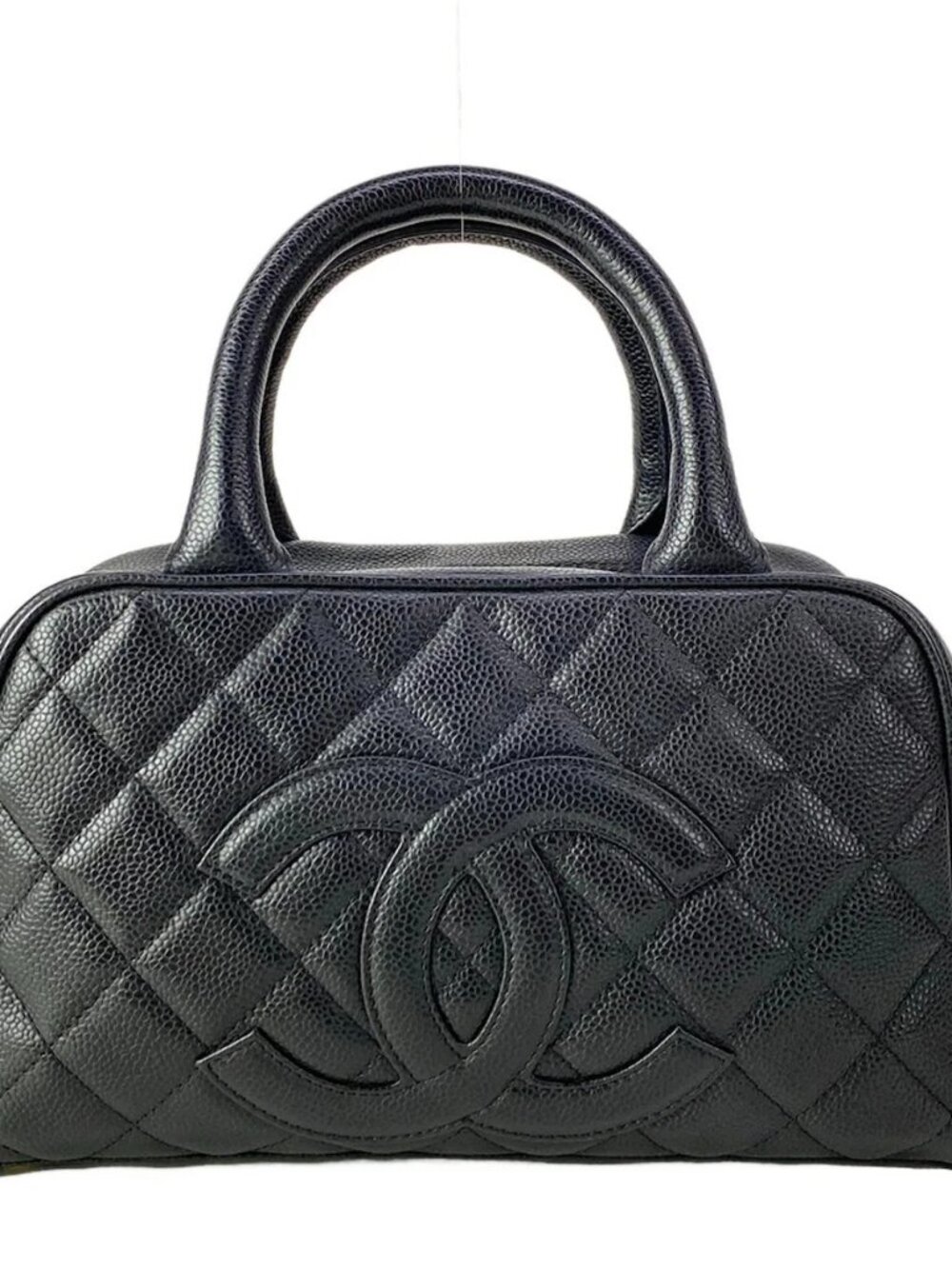 CHANEL Matelasse A20996 Black Calfskin Handbag Gold hardware
